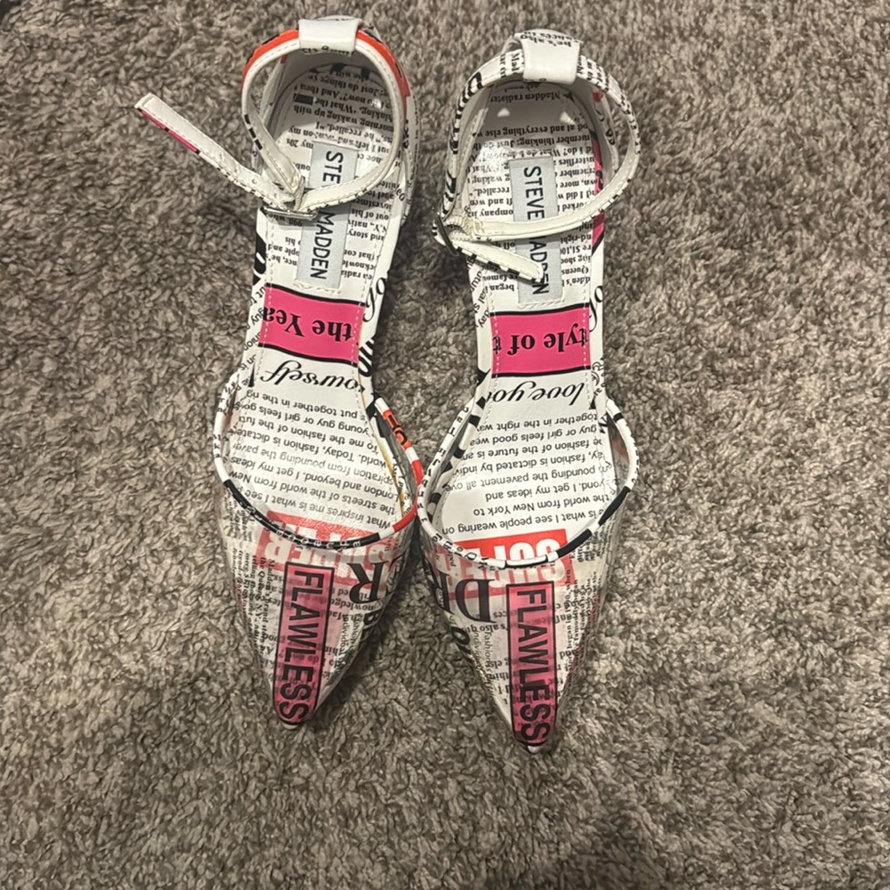 Steve Madden Newspaper Print Heels